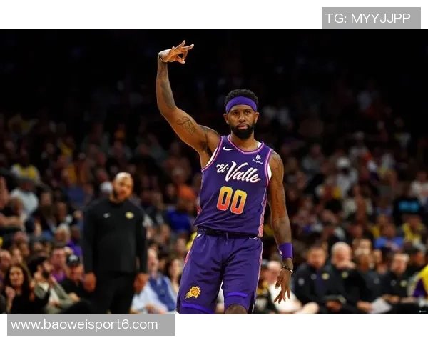 罗伊斯奥尼尔谈球队磨合与新赛季三分球战术调整